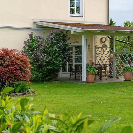 Gutshof Bartl 2 Apartment Klagenfurt am Woerthersee ภายนอก รูปภาพ