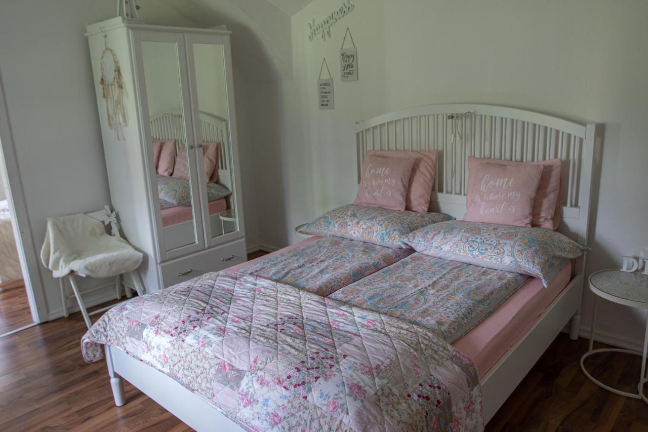 Gutshof Bartl 2 Apartment Klagenfurt am Woerthersee ภายนอก รูปภาพ