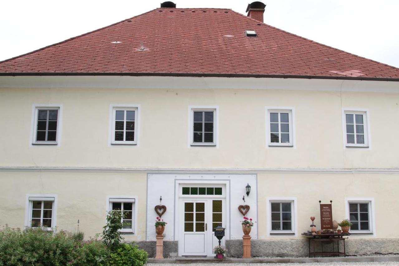 Gutshof Bartl 2 Apartment Klagenfurt am Woerthersee ภายนอก รูปภาพ