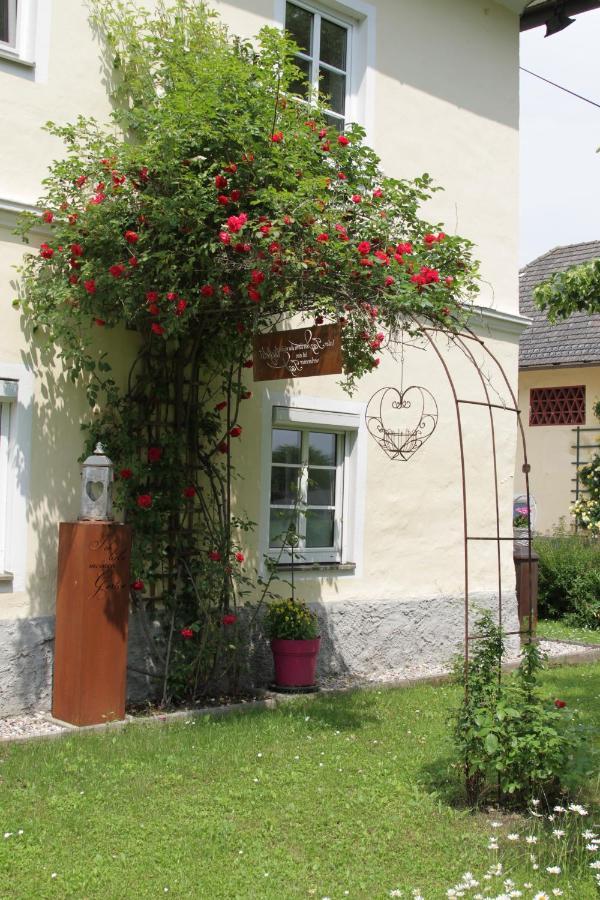 Gutshof Bartl 2 Apartment Klagenfurt am Woerthersee ภายนอก รูปภาพ